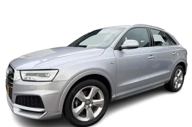 Audi Q3 (2017) thumbnail 2