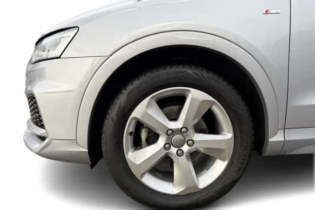 Audi Q3 (2017) thumbnail 16