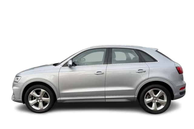 Audi Q3 (2017) thumbnail 3