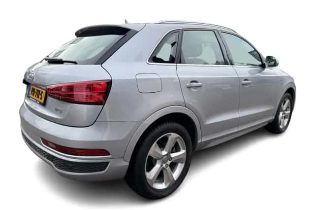 Audi Q3 (2017) thumbnail 6