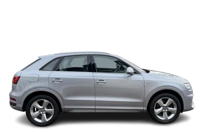 Audi Q3 (2017) thumbnail 7