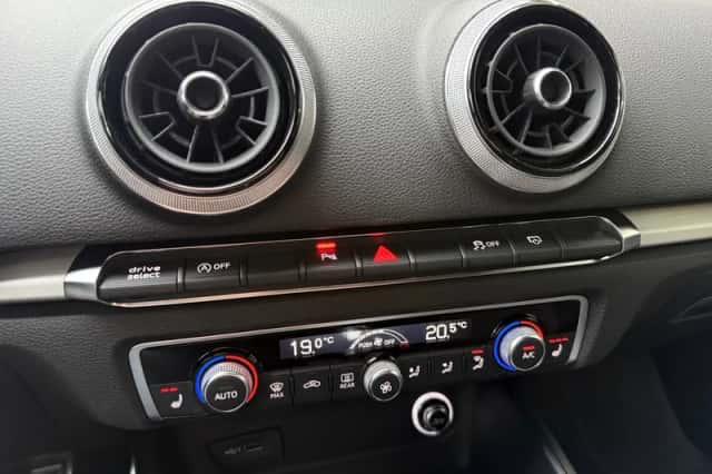 Audi A3 (2019) thumbnail 36