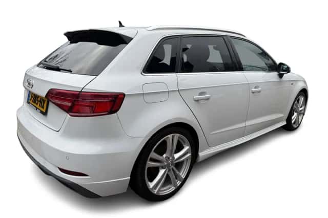 Audi A3 (2019) thumbnail 6
