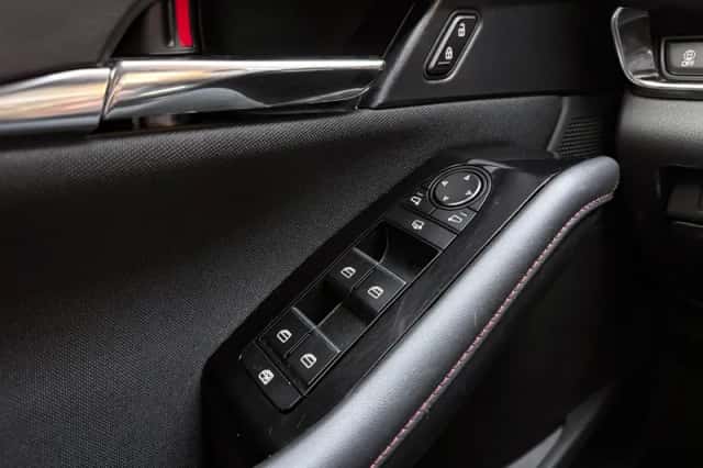 Mazda CX-30 (2022) thumbnail 21