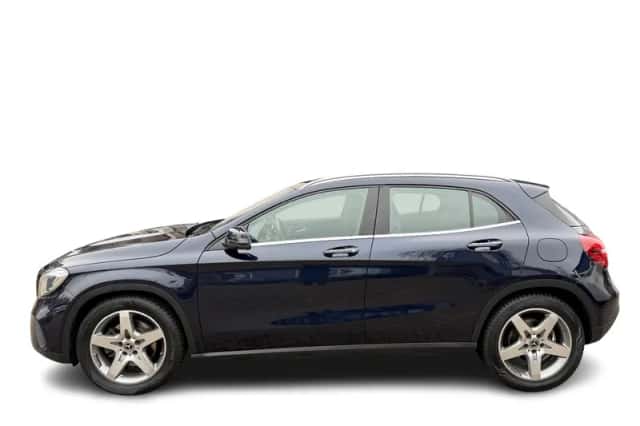 Mercedes-Benz GLA-Klasse (2018) thumbnail 3