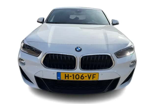 BMW X2 (2020) thumbnail 13