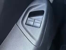 Toyota Aygo (2020) thumbnail 19