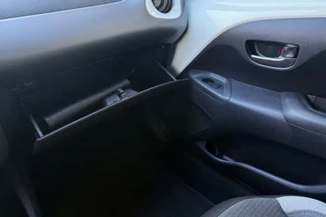 Toyota Aygo (2020) thumbnail 35