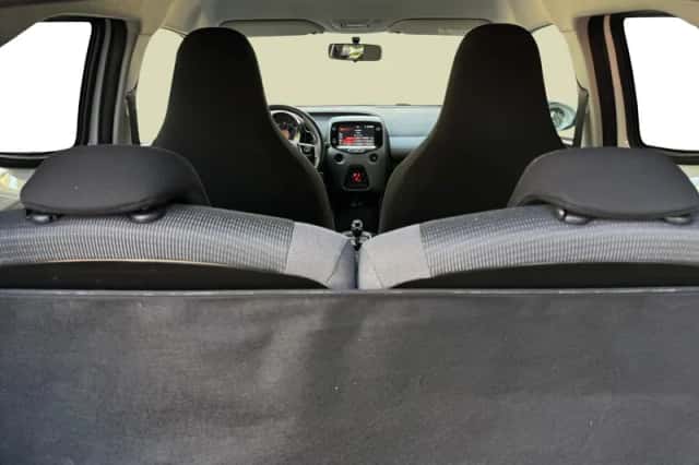 Toyota Aygo (2020) thumbnail 46