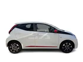 Toyota Aygo (2020) thumbnail 7