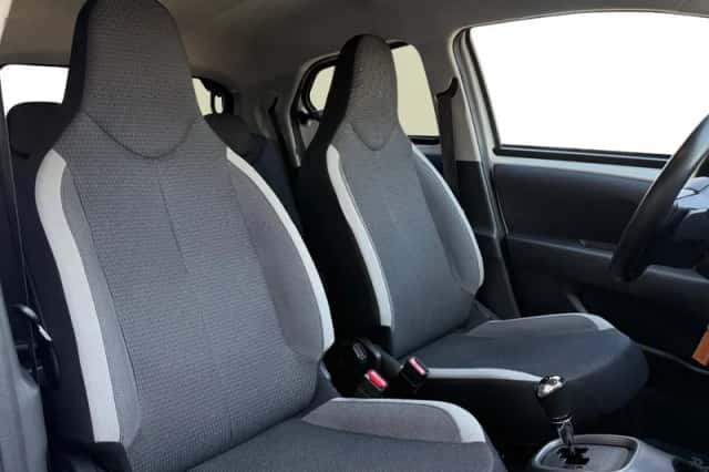 Toyota Aygo (2020) thumbnail 10