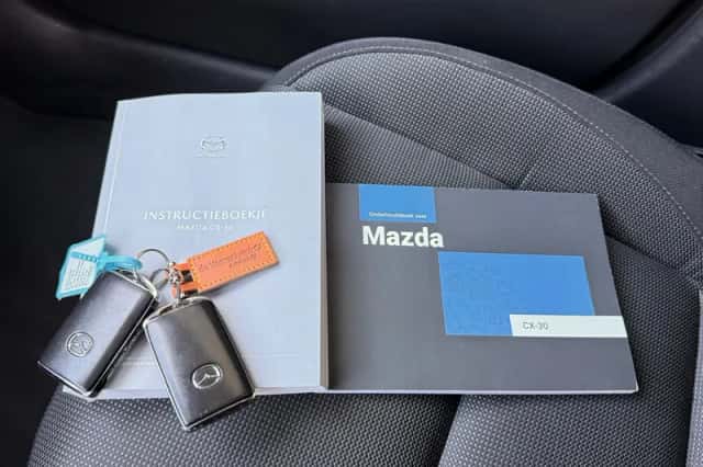 Mazda CX-30 (2021) thumbnail 11