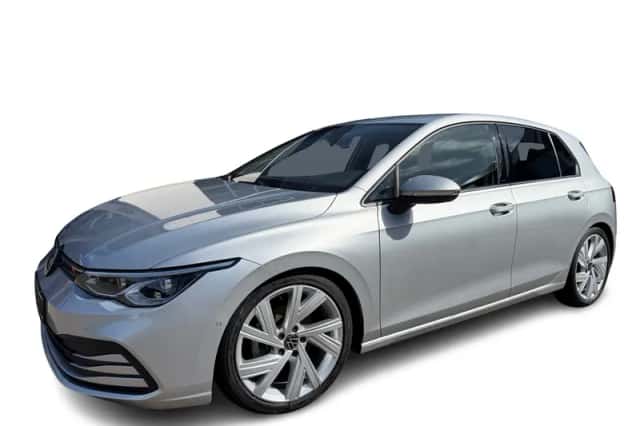 Volkswagen Golf (2022) thumbnail 2