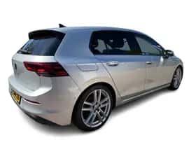 Volkswagen Golf (2022) thumbnail 20