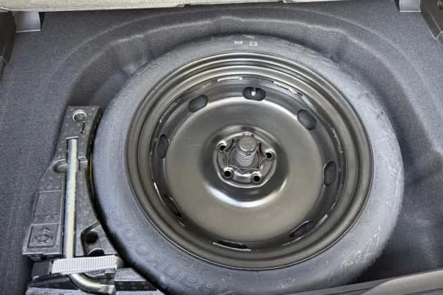 Volkswagen Golf (2022) thumbnail 56
