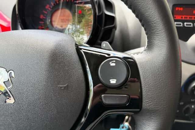 Peugeot 108 (2016) thumbnail 25