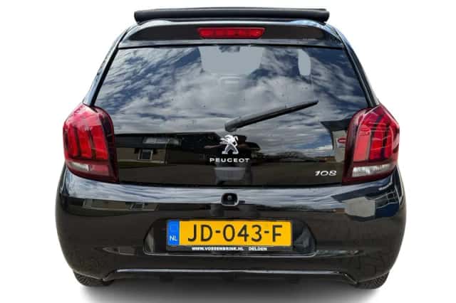 Peugeot 108 (2016) thumbnail 5