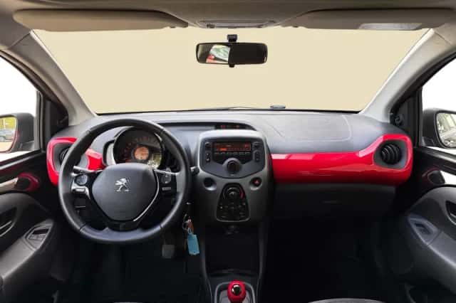 Peugeot 108 (2016) thumbnail 9