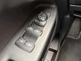 Ford EcoSport (2018) thumbnail 23