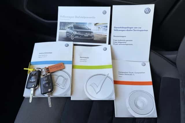 Volkswagen Golf (2015) thumbnail 11