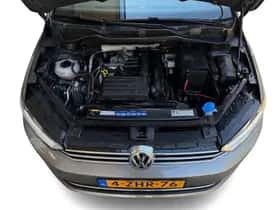 Volkswagen Golf (2015) thumbnail 14