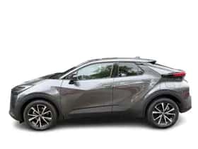Toyota C-HR (2026) thumbnail 2
