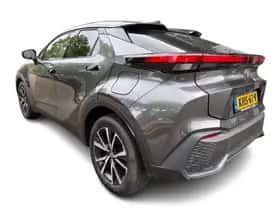 Toyota C-HR (2026) thumbnail 3
