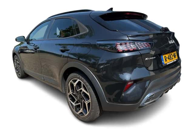 Kia XCeed (2022) thumbnail 4