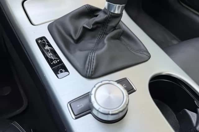 Mercedes-Benz SLK-Klasse (2015) thumbnail 37
