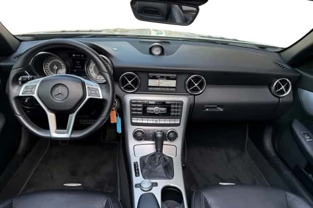 Mercedes-Benz SLK-Klasse (2015) thumbnail 9