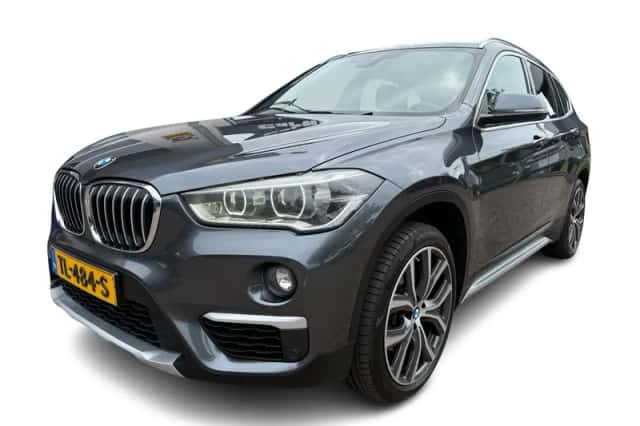 BMW X1 (2018) thumbnail 2