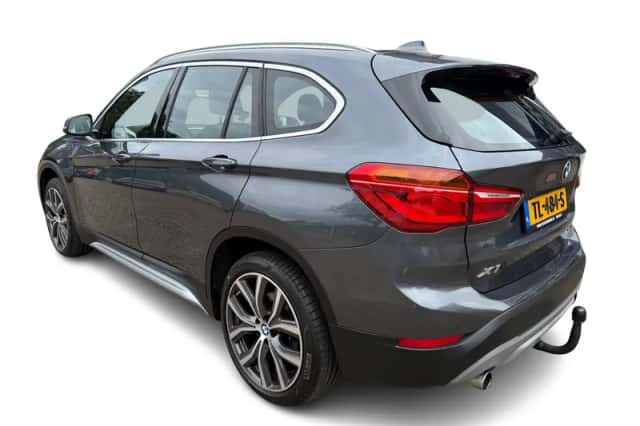 BMW X1 (2018) thumbnail 4
