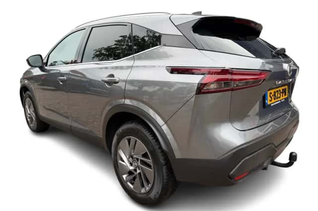 Nissan Qashqai (2022) thumbnail 4