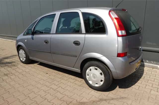 Opel Meriva (2005) thumbnail 2