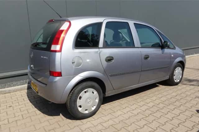 Opel Meriva (2005) thumbnail 3