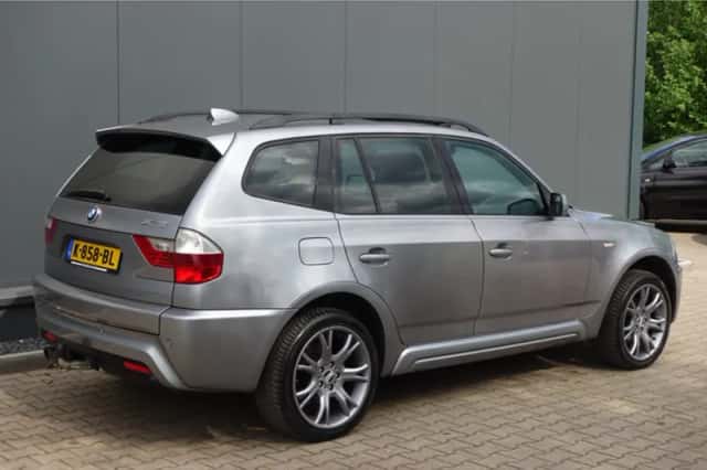 BMW X3 (2007) thumbnail 3