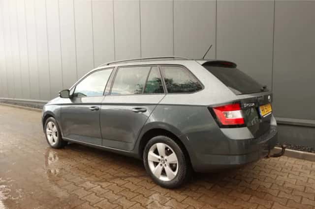 Škoda Fabia (2015) thumbnail 2
