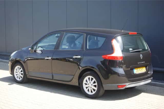 Renault Grand Scénic (2009) thumbnail 2