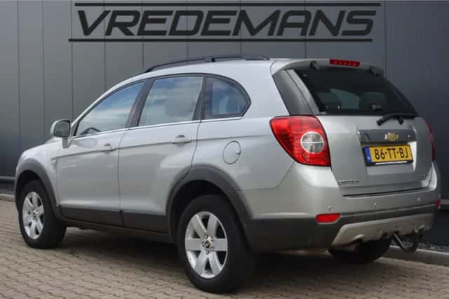 Chevrolet Captiva (2007) thumbnail 2