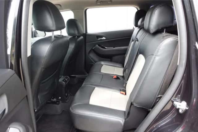 Chevrolet Orlando (2011) thumbnail 6