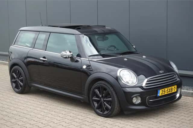 MINI Clubman (2011) thumbnail 5