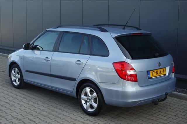 Škoda Fabia (2010) thumbnail 2