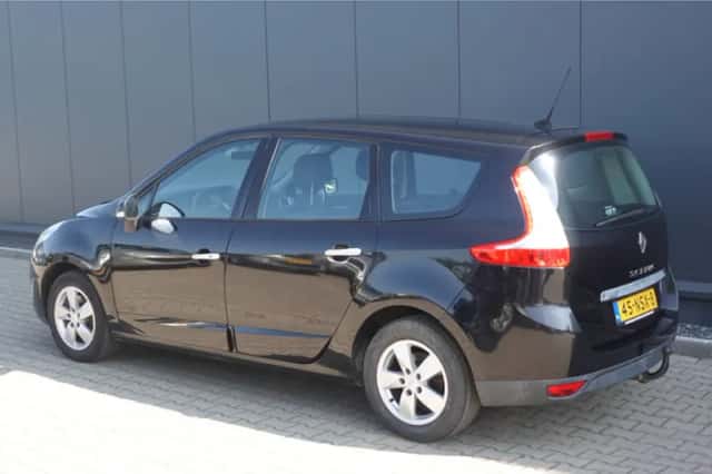 Renault Grand Scénic (2010) thumbnail 2