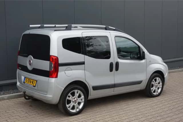 Fiat Qubo (2015) thumbnail 3