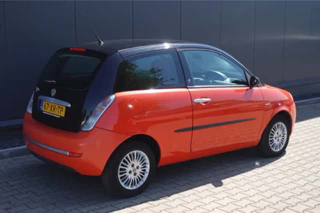 Lancia Ypsilon (2007) thumbnail 3