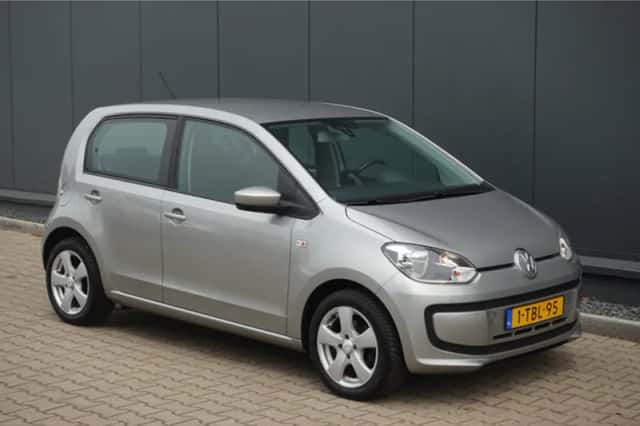Volkswagen Up! (2013) thumbnail 4