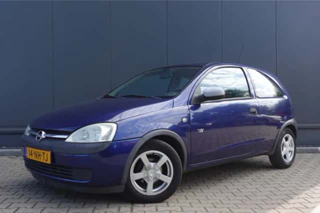Opel Corsa (2003) thumbnail 1