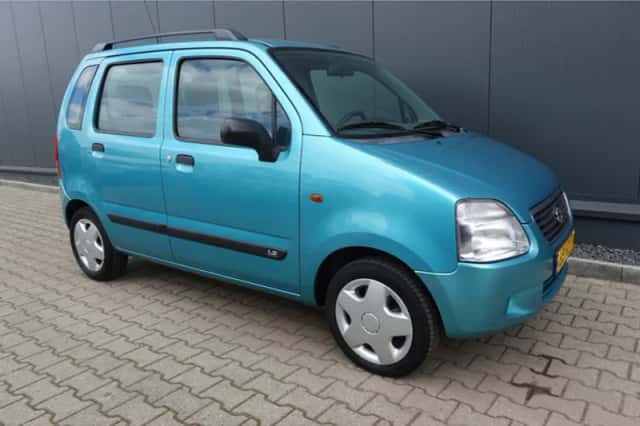 Suzuki Wagon (2002) thumbnail 4