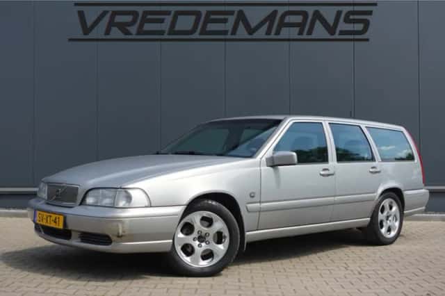 Volvo V70 (1998) thumbnail 1