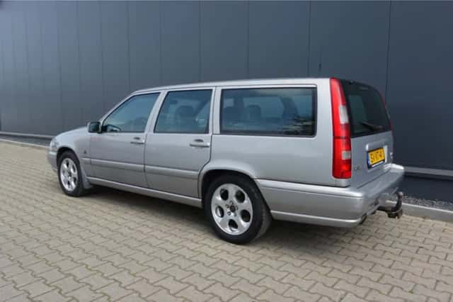 Volvo V70 (1998) thumbnail 2